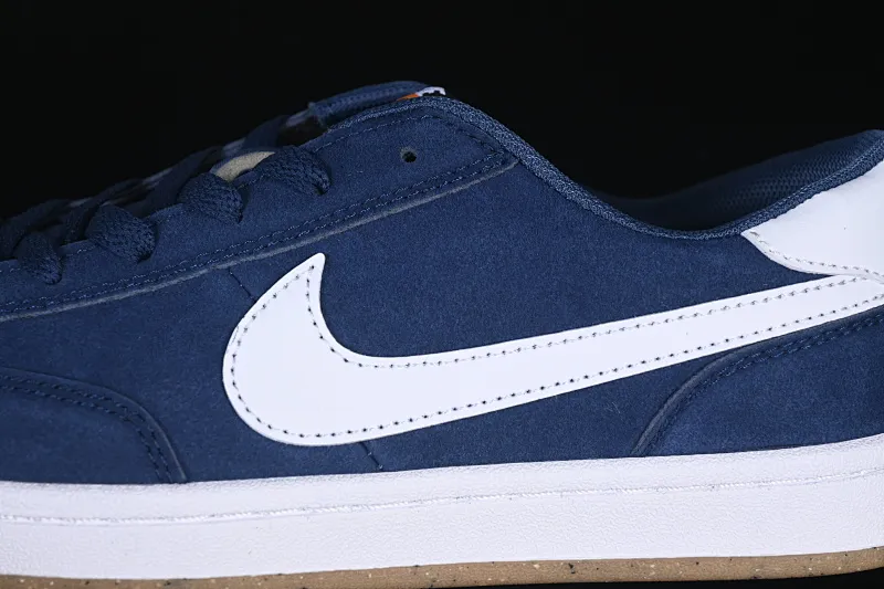 All categories Nk SB Dunk series Nike SB Fc Classic campus sneakers Nike SB Fc Classic Nike autumn and winter campus casual sneakers 909096-400